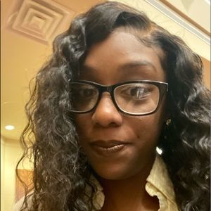 Meet your Posher, Maiah